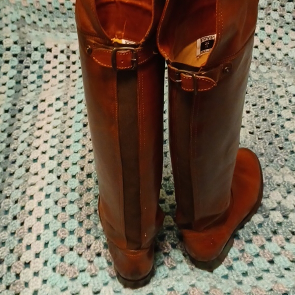 Frye boots. 👢 - Picture 8 of 8